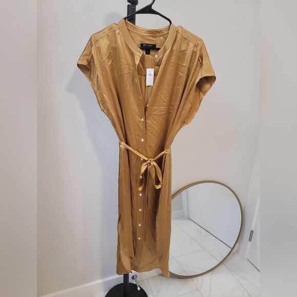 Banana Republic Dresses & Skirts - BANANA REPUBLIC SERENADE SILK SHIRTDRESS M New NWT